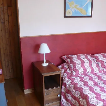 Charming And Tranquil In Portes En Re - 5 Bed